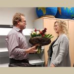 ... und Blumen für Antje Blasberg, Leiterin des Betreuungsteams für ein überaus erfolgreiches 1. Halbjahr im Ganztag ... und Blumen für Antje Blasberg, Leiterin des Betreuungsteams für ein überaus erfolgreiches 1. Halbjahr im Ganztag