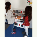 Die Pizza sieht schon mal lecker aus! Die Pizza sieht schon mal lecker aus!