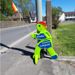 Max gibt acht! Max gibt acht!