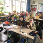 Auch die 4b sagt ja zu den schmackhaften Kräppeln! Auch die 4b sagt ja zu den schmackhaften Kräppeln!